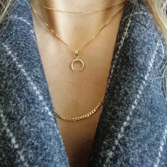 10K Real Solid Yellow Gold Crescent Moon Charm Pendant Necklace Stamped 10K - Picture 6 of 8